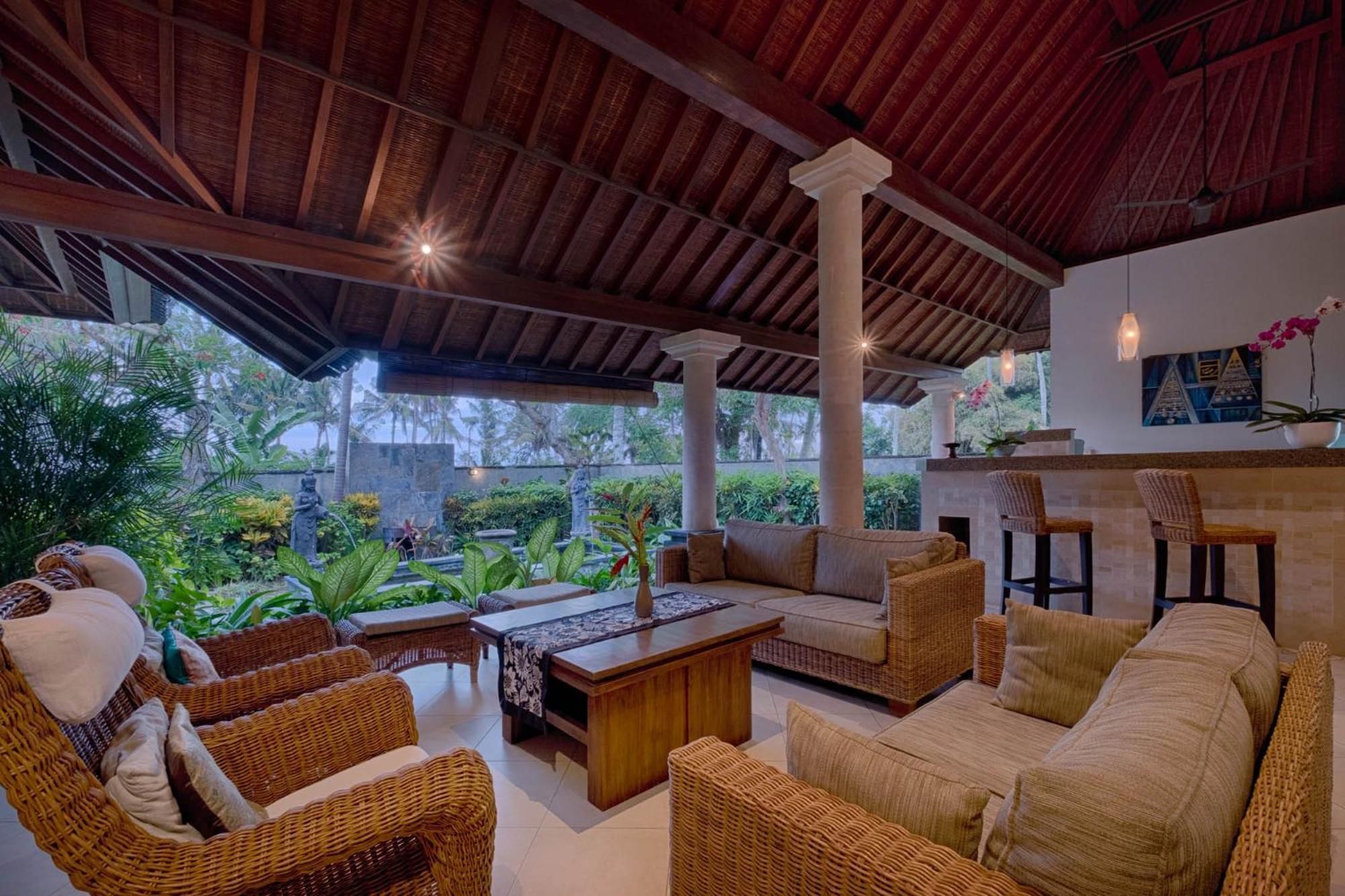 Kutus Kutus Saba Beach Villa Yogyakarta Eksteriør billede