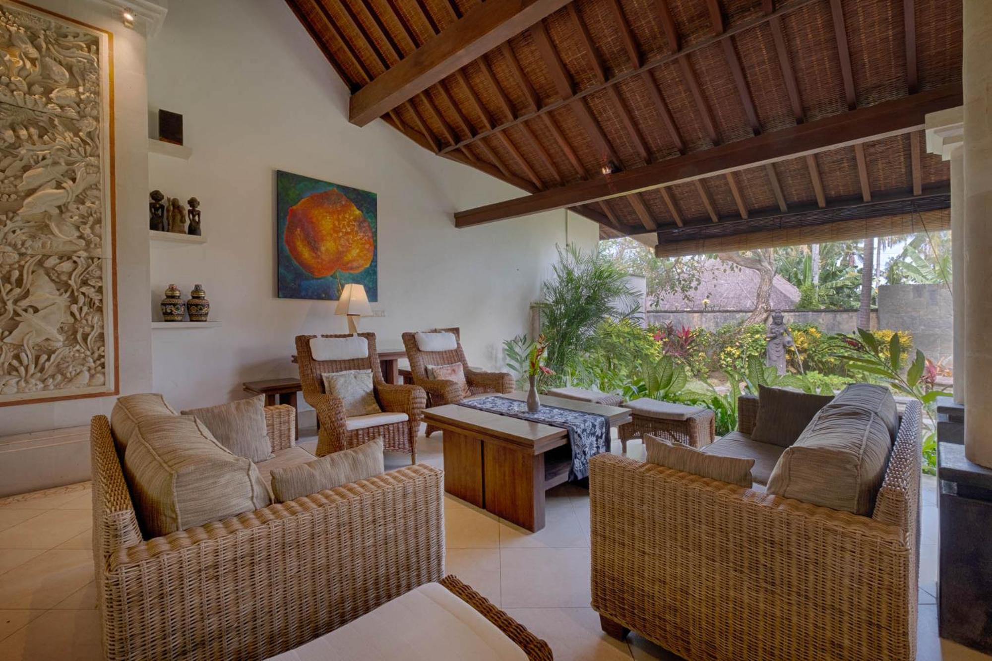 Kutus Kutus Saba Beach Villa Yogyakarta Eksteriør billede