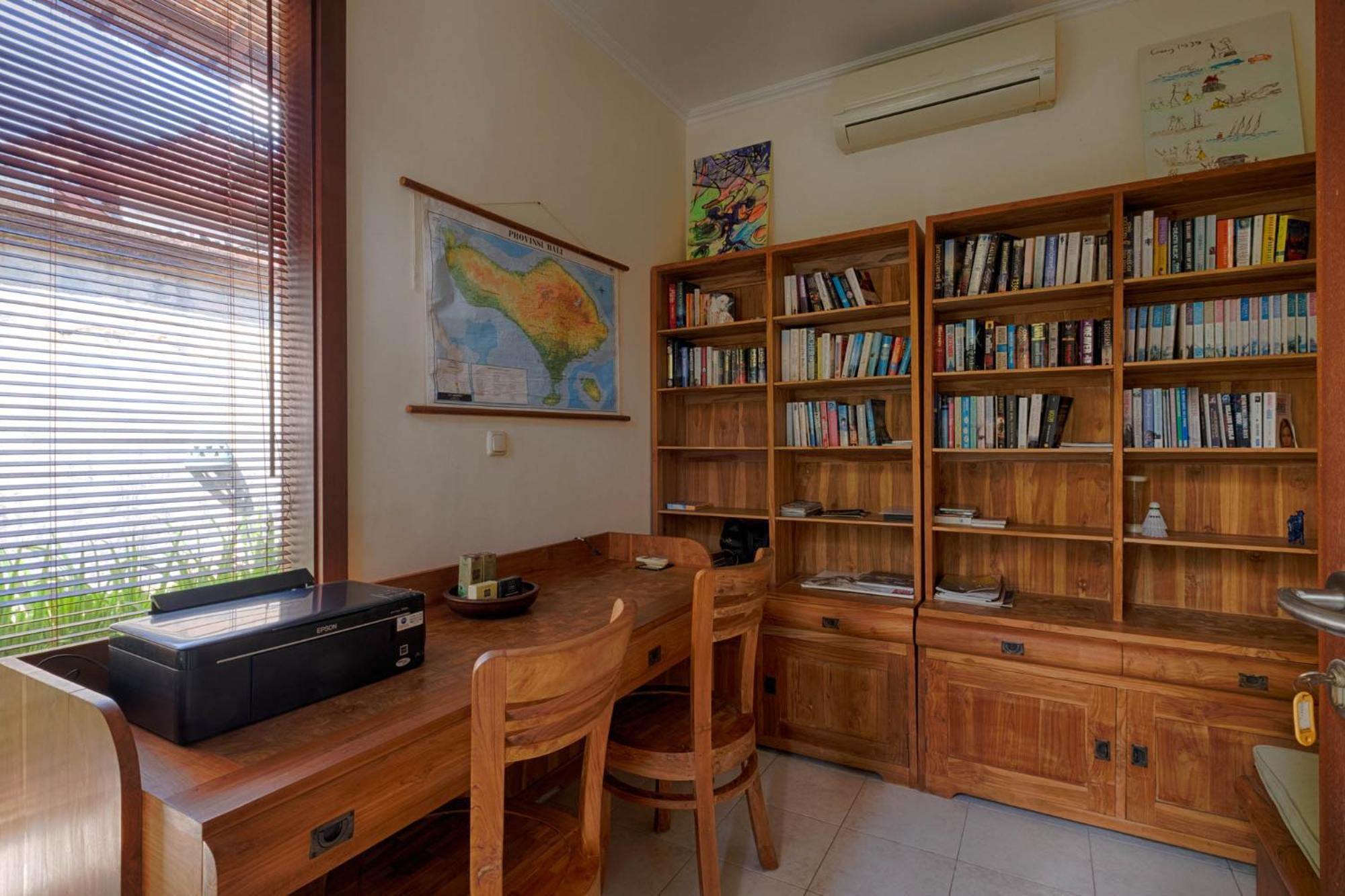 Kutus Kutus Saba Beach Villa Yogyakarta Eksteriør billede