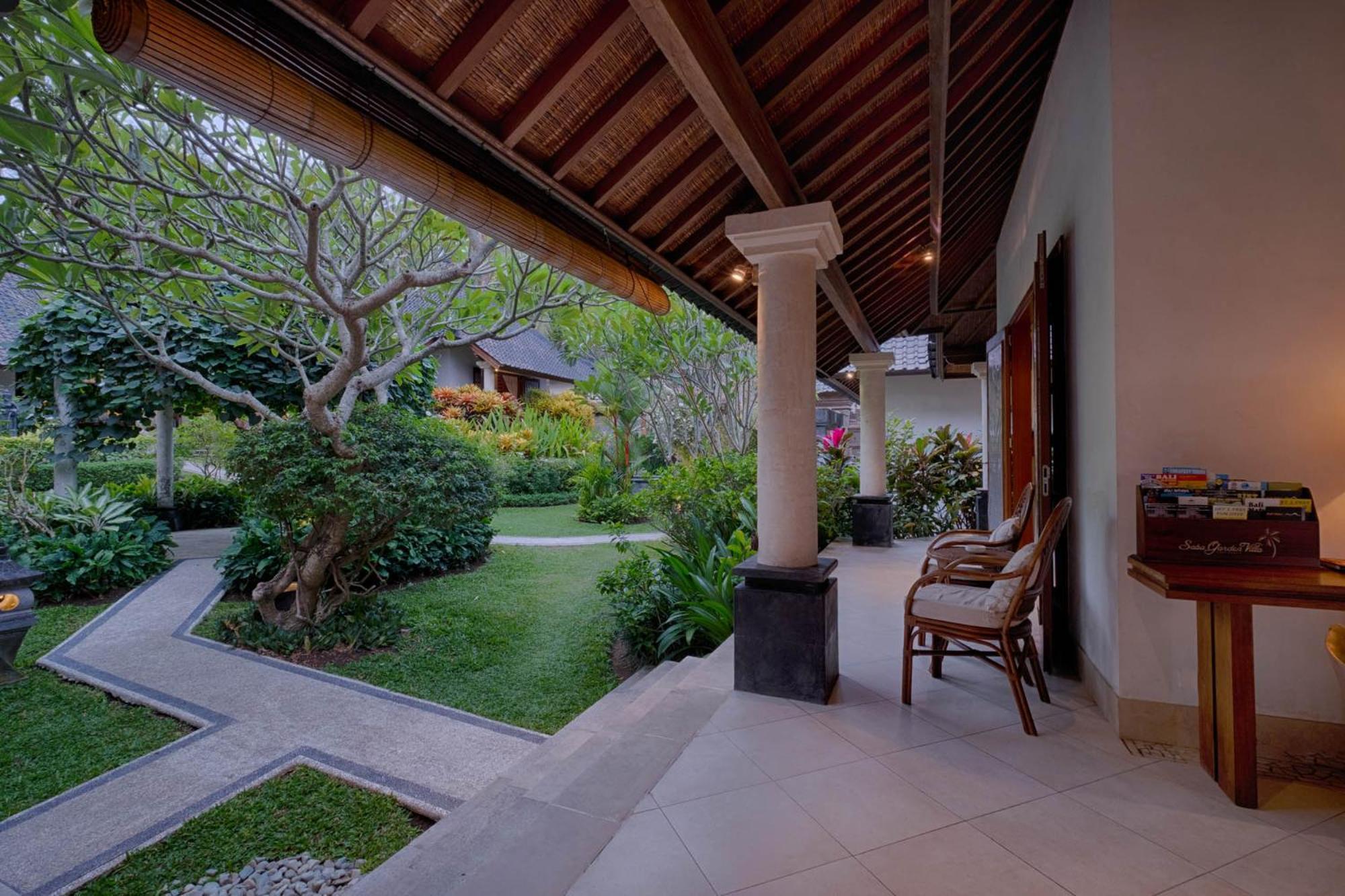 Kutus Kutus Saba Beach Villa Yogyakarta Eksteriør billede